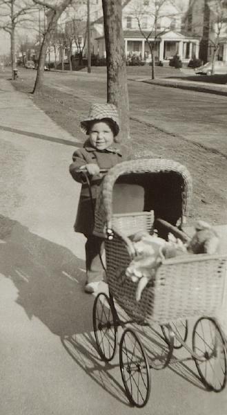 Carolyn's carriage, about 1947