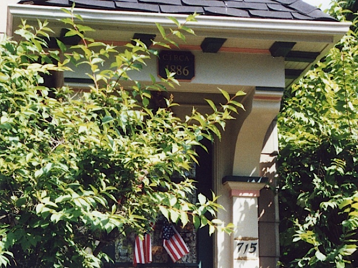 715 Richmond Avenue, Buffalo (detail), photographed August 2000