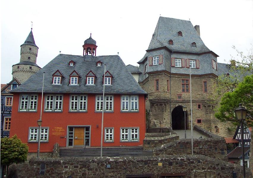 Rathaus von Idstein, Mai 2004