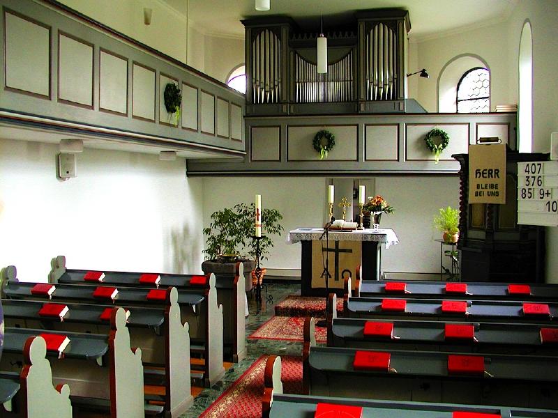 Evangelische Kirche, Klein-Rechtenbach, Mai 2004