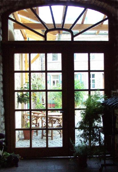 Weingut Junghof, Undenheim, Mai 2004