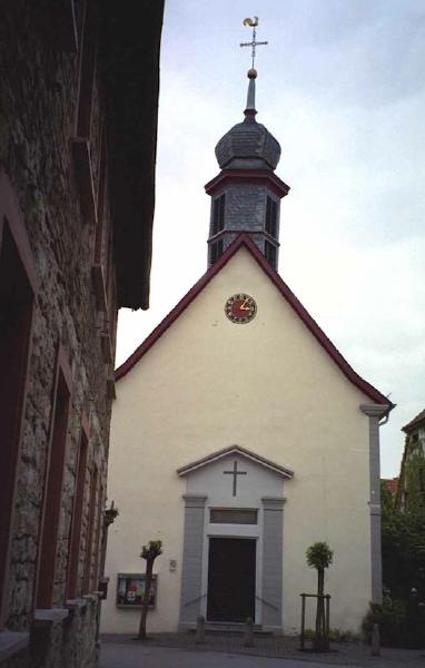 Evangelische Kirche von Undenheim, Mai 2004